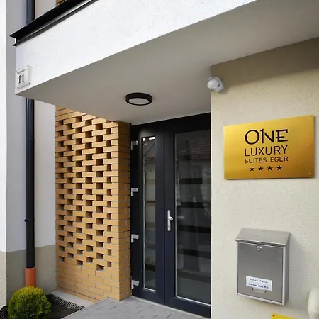 Apartment One Luxury *