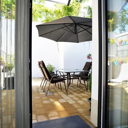Apartment One Luxury