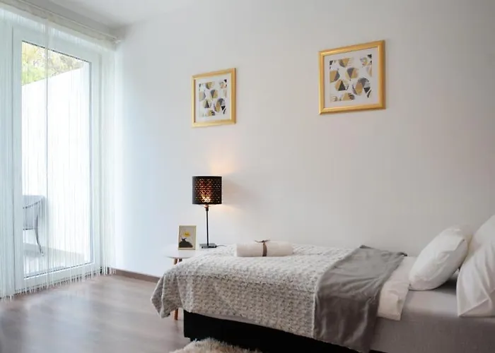 One Luxury 아파트 에게르